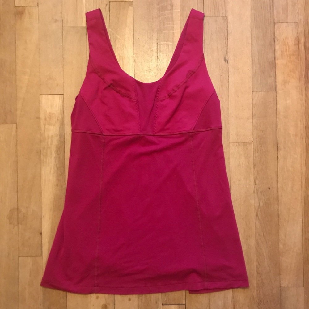 *SOLLD*8 Lululemon raspberry tank - Picture 1 of 5